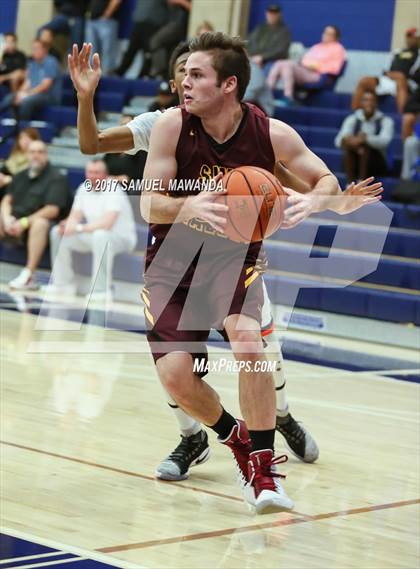 Thumbnail 1 in Simi Valley vs  Chatsworth (Sierra Canyon Super Showcase) photogallery.