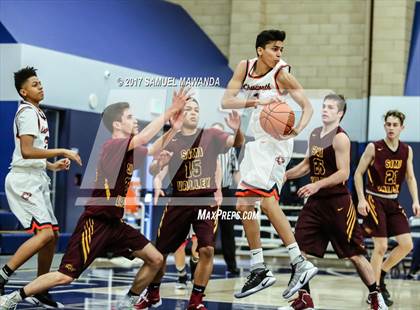 Thumbnail 2 in Simi Valley vs  Chatsworth (Sierra Canyon Super Showcase) photogallery.