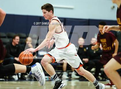 Thumbnail 3 in Simi Valley vs  Chatsworth (Sierra Canyon Super Showcase) photogallery.