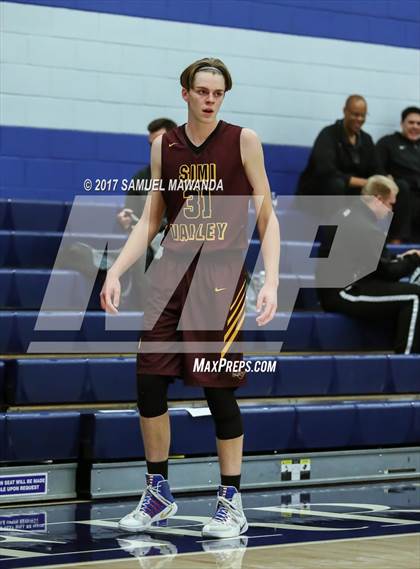 Thumbnail 3 in Simi Valley vs  Chatsworth (Sierra Canyon Super Showcase) photogallery.