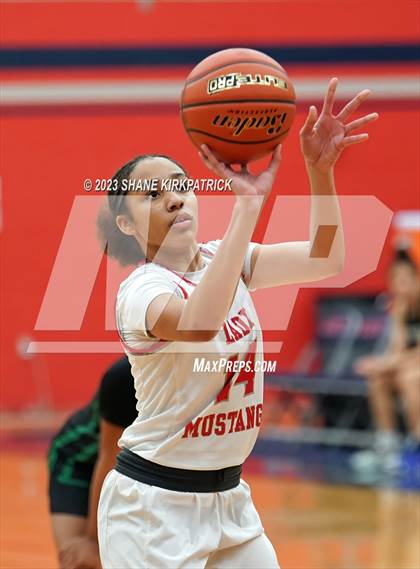 Thumbnail 2 in Kennedale @ Life Waxahachie photogallery.