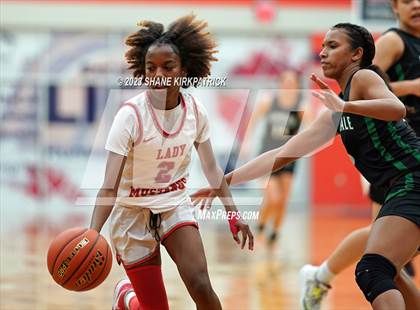 Thumbnail 1 in Kennedale @ Life Waxahachie photogallery.