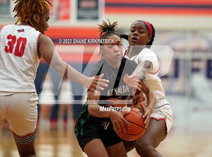 Thumbnail 3 in Kennedale @ Life Waxahachie photogallery.
