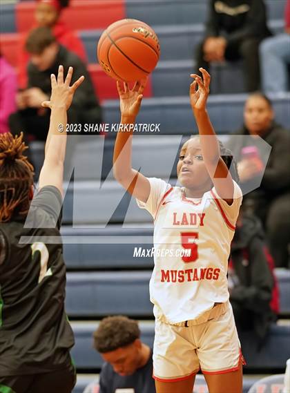 Thumbnail 2 in Kennedale @ Life Waxahachie photogallery.