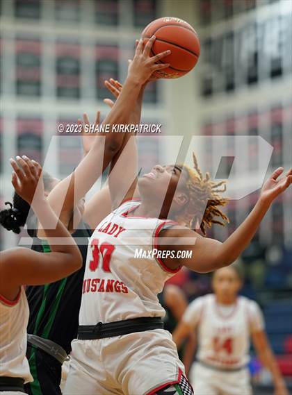 Thumbnail 1 in Kennedale @ Life Waxahachie photogallery.