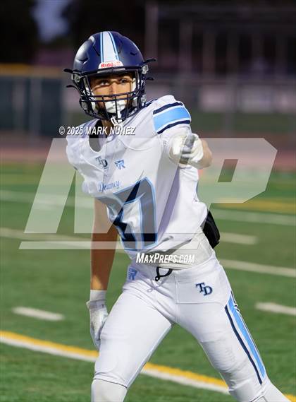Thumbnail 1 in Downey @ Elk Grove photogallery.