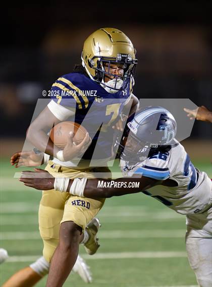 Thumbnail 3 in Downey @ Elk Grove photogallery.