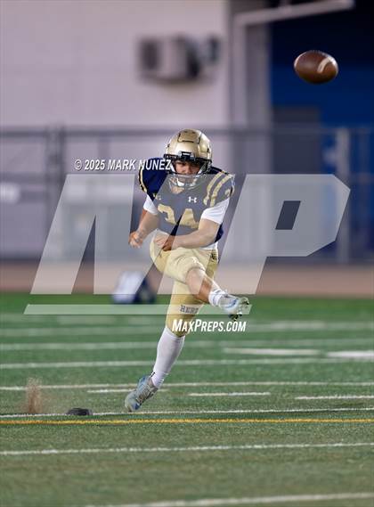 Thumbnail 1 in Downey @ Elk Grove photogallery.