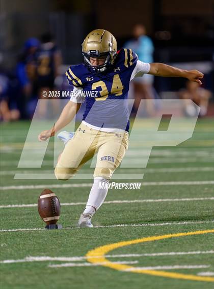 Thumbnail 1 in Downey @ Elk Grove photogallery.