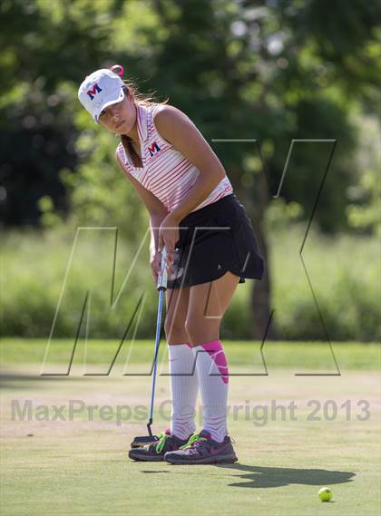 Thumbnail 3 in Brownsville Invitational photogallery.