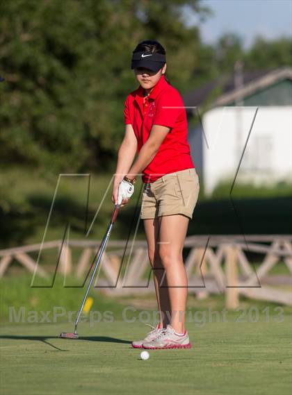 Thumbnail 3 in Brownsville Invitational photogallery.