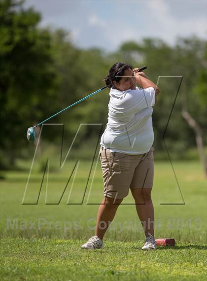 Thumbnail 2 in Brownsville Invitational photogallery.