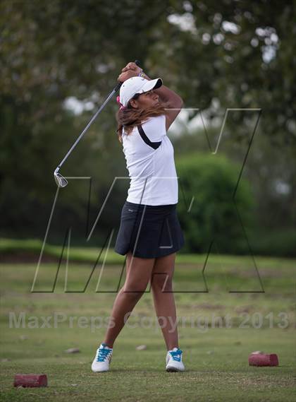 Thumbnail 3 in Brownsville Invitational photogallery.