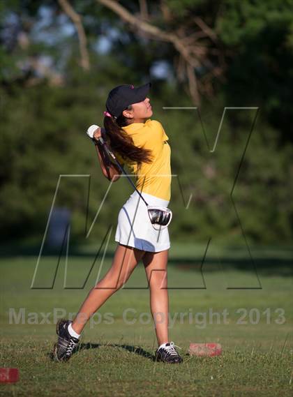 Thumbnail 1 in Brownsville Invitational photogallery.