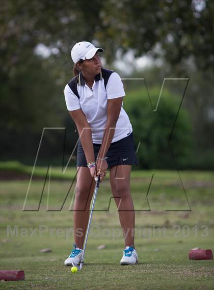 Thumbnail 2 in Brownsville Invitational photogallery.