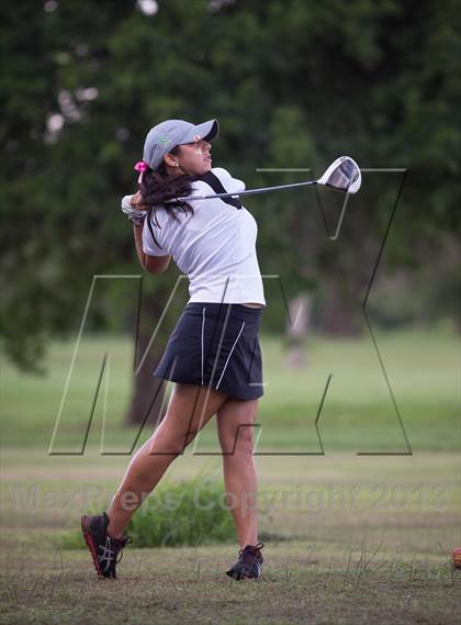 Thumbnail 1 in Brownsville Invitational photogallery.