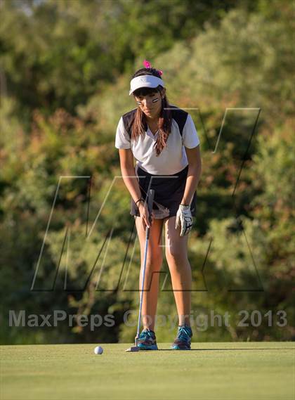 Thumbnail 2 in Brownsville Invitational photogallery.