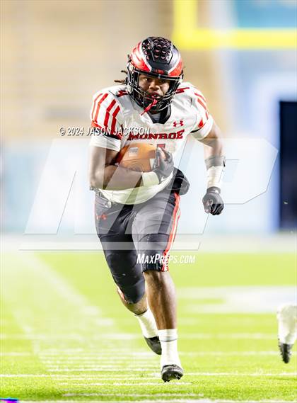 Thumbnail 1 in Monroe vs Northeastern (NCHSAA 2A FINAL) photogallery.