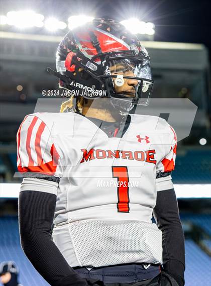 Thumbnail 1 in Monroe vs Northeastern (NCHSAA 2A FINAL) photogallery.