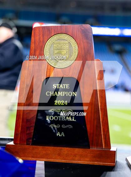 Thumbnail 2 in Monroe vs Northeastern (NCHSAA 2A FINAL) photogallery.