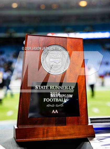 Thumbnail 1 in Monroe vs Northeastern (NCHSAA 2A FINAL) photogallery.