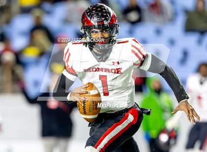 Thumbnail 3 in Monroe vs Northeastern (NCHSAA 2A FINAL) photogallery.