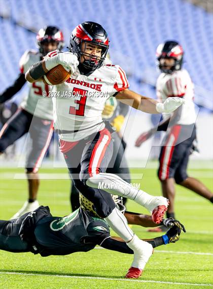 Thumbnail 3 in Monroe vs Northeastern (NCHSAA 2A FINAL) photogallery.