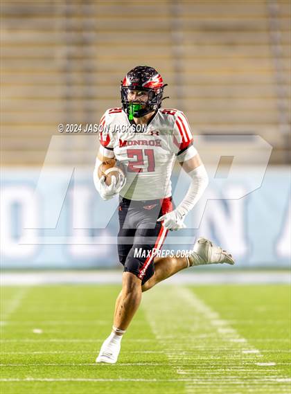 Thumbnail 2 in Monroe vs Northeastern (NCHSAA 2A FINAL) photogallery.