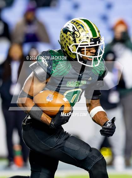 Thumbnail 3 in Monroe vs Northeastern (NCHSAA 2A FINAL) photogallery.