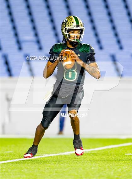 Thumbnail 1 in Monroe vs Northeastern (NCHSAA 2A FINAL) photogallery.