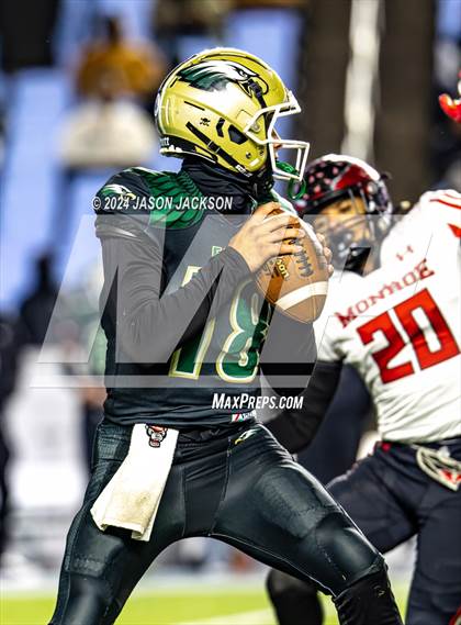 Thumbnail 1 in Monroe vs Northeastern (NCHSAA 2A FINAL) photogallery.