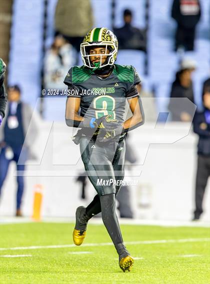 Thumbnail 1 in Monroe vs Northeastern (NCHSAA 2A FINAL) photogallery.