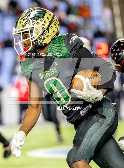 Thumbnail 3 in Monroe vs Northeastern (NCHSAA 2A FINAL) photogallery.