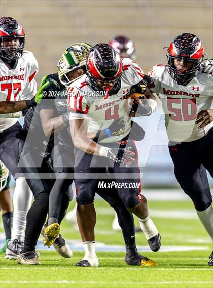 Thumbnail 3 in Monroe vs Northeastern (NCHSAA 2A FINAL) photogallery.