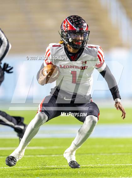Thumbnail 1 in Monroe vs Northeastern (NCHSAA 2A FINAL) photogallery.