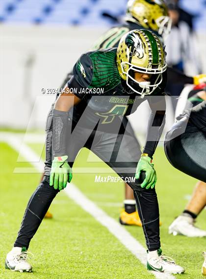 Thumbnail 1 in Monroe vs Northeastern (NCHSAA 2A FINAL) photogallery.