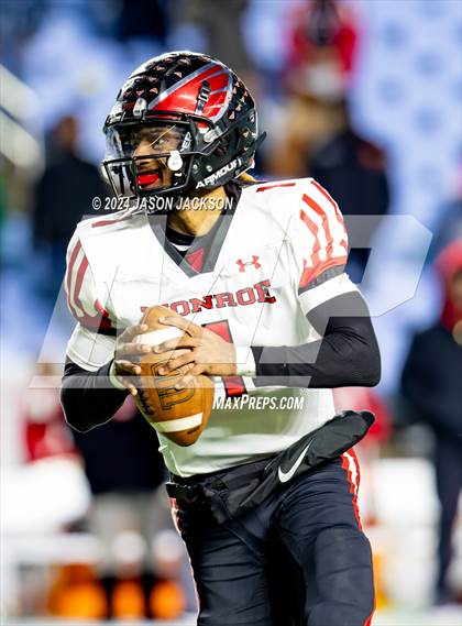 Thumbnail 1 in Monroe vs Northeastern (NCHSAA 2A FINAL) photogallery.