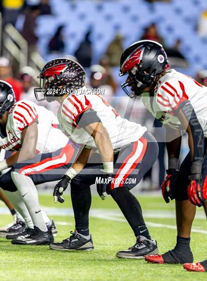 Thumbnail 1 in Monroe vs Northeastern (NCHSAA 2A FINAL) photogallery.
