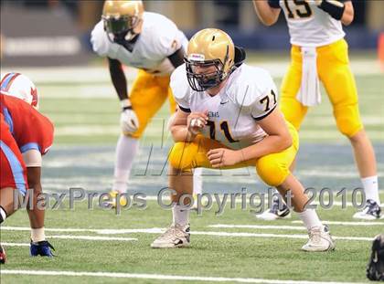 Thumbnail 1 in St. Thomas Aquinas vs Skyline (Kirk Herbstreit National Kickoff Classic) photogallery.