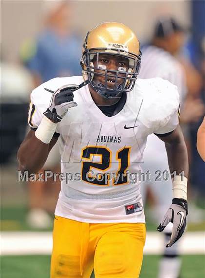 Thumbnail 3 in St. Thomas Aquinas vs Skyline (Kirk Herbstreit National Kickoff Classic) photogallery.