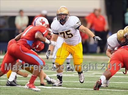 Thumbnail 1 in St. Thomas Aquinas vs Skyline (Kirk Herbstreit National Kickoff Classic) photogallery.