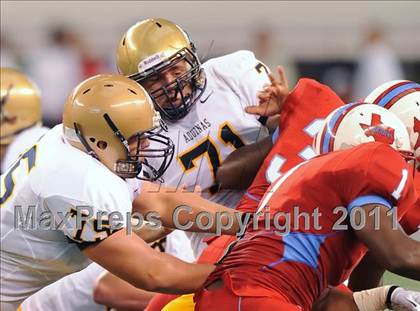 Thumbnail 2 in St. Thomas Aquinas vs Skyline (Kirk Herbstreit National Kickoff Classic) photogallery.