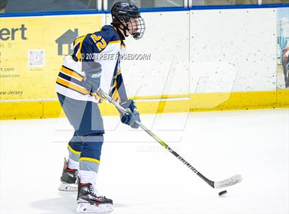 Thumbnail 2 in Highpoint @ Vernon (MCSSIHL Charette Cup Semi Final) photogallery.