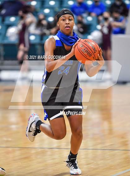 Thumbnail 1 in Cinco Ranch vs Cy-Creek (UIL-6A Area Playoff) photogallery.