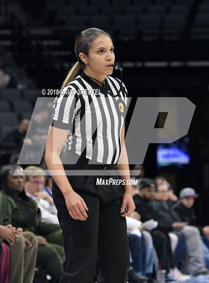 Thumbnail 1 in Serra vs. Sacred Heart Cathedral Preparatory (CIF State D1 Final) photogallery.