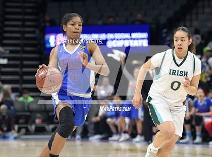 Thumbnail 2 in Serra vs. Sacred Heart Cathedral Preparatory (CIF State D1 Final) photogallery.