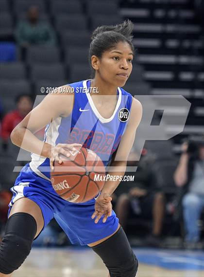 Thumbnail 3 in Serra vs. Sacred Heart Cathedral Preparatory (CIF State D1 Final) photogallery.