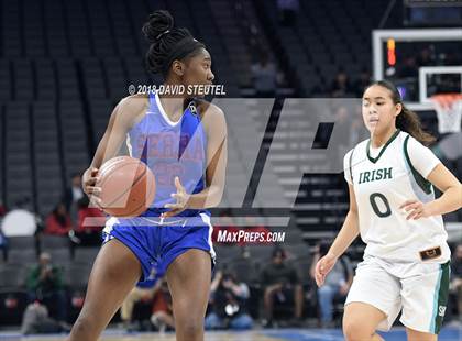 Thumbnail 2 in Serra vs. Sacred Heart Cathedral Preparatory (CIF State D1 Final) photogallery.