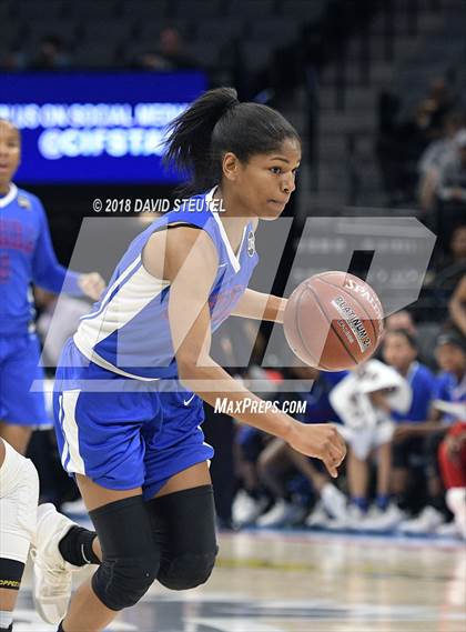 Thumbnail 1 in Serra vs. Sacred Heart Cathedral Preparatory (CIF State D1 Final) photogallery.