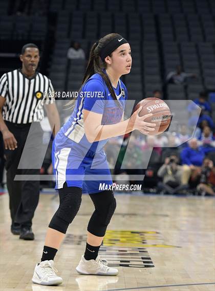 Thumbnail 2 in Serra vs. Sacred Heart Cathedral Preparatory (CIF State D1 Final) photogallery.
